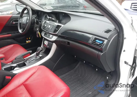 2015 Honda Accord Sport z USA, uszkodzony, nr VIN 1HGCR2F55FA255149